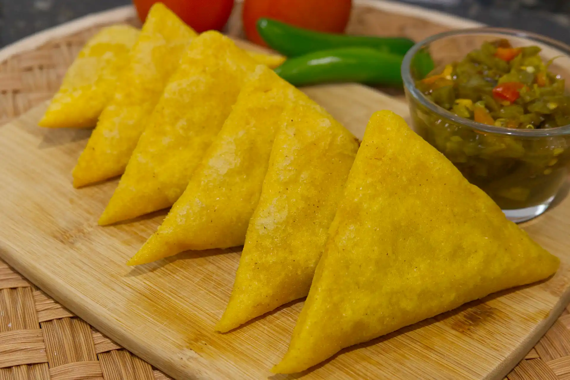 Empanadas colombianas de carne y papa doradas