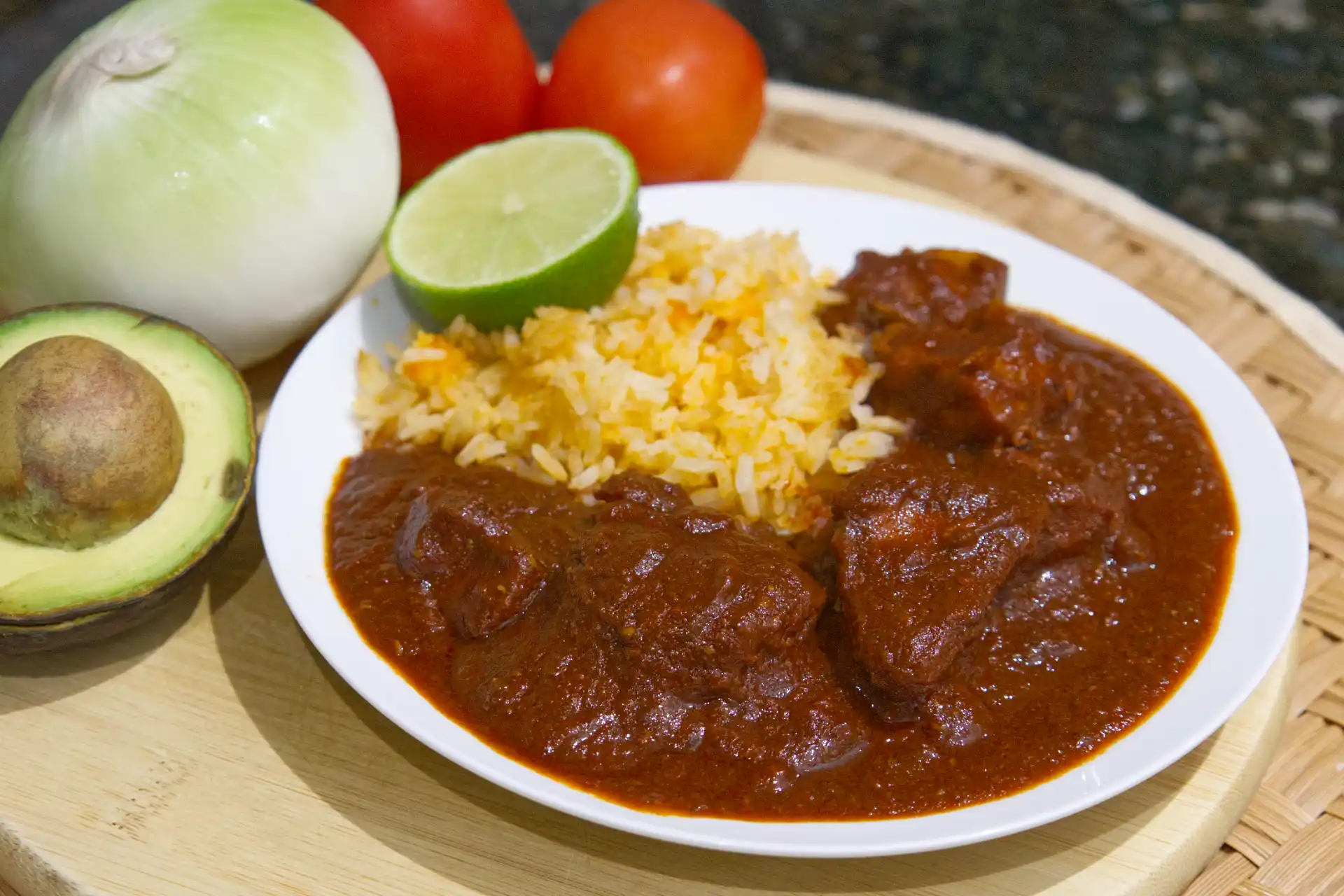 Frito de puerco estilo Michoacán con arroz